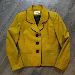 Le Suit Size 6 mustard Yellow & black Blazer